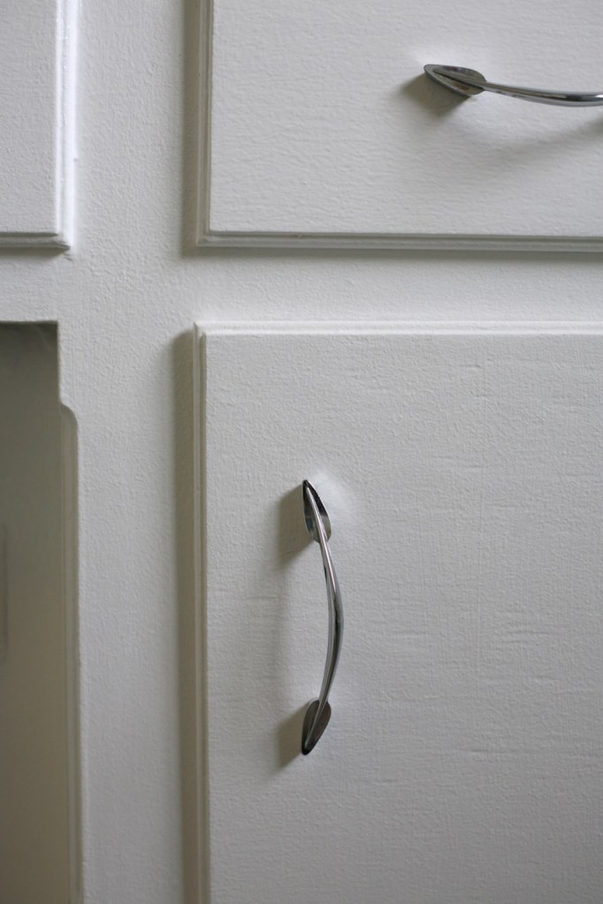 mid century cabinet door knobs pulls silver leaf vintage handles