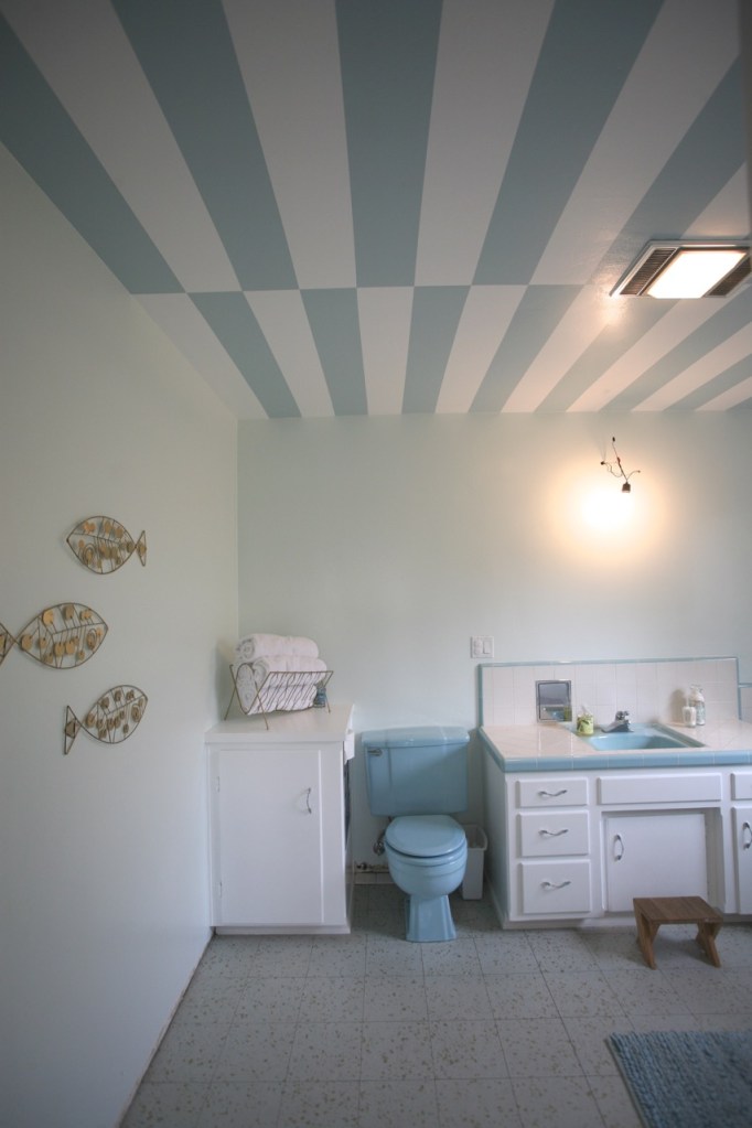 mid century blue bathroom striped ceiling white vintage retro 