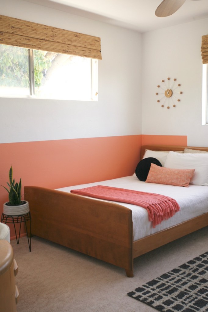 colorblock color block blocked colorblocked interior room coral pink peach black white diy behr sunset strip kid bedroom girl