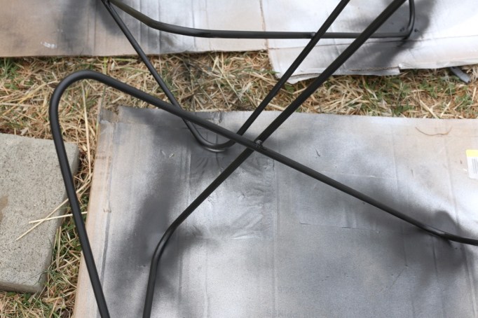 mid century butterfly chair frames painting repainting spray paint painting