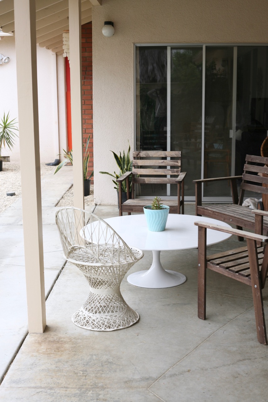 Tulip Table Refurbish – SUBURBAN POP *