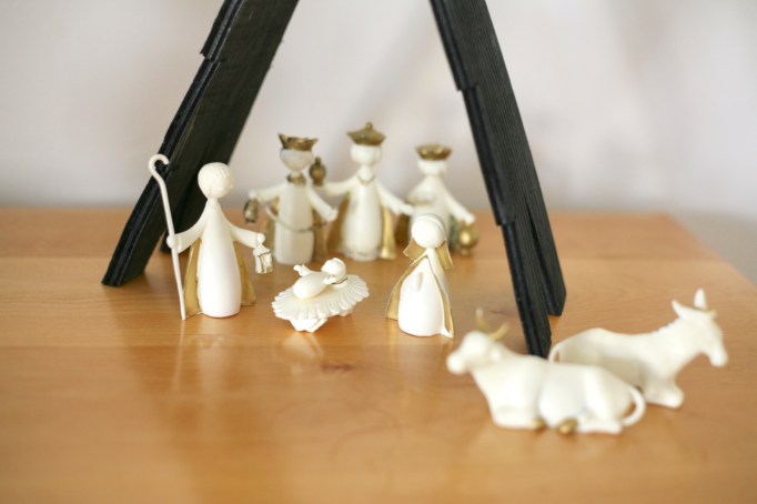 mid century nativity italy